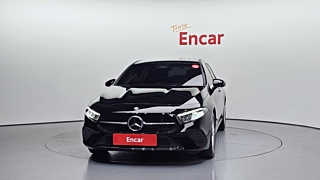 MERCEDES BENZ A-CLASS W177 2024