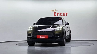 PORSCHE MACAN 2018