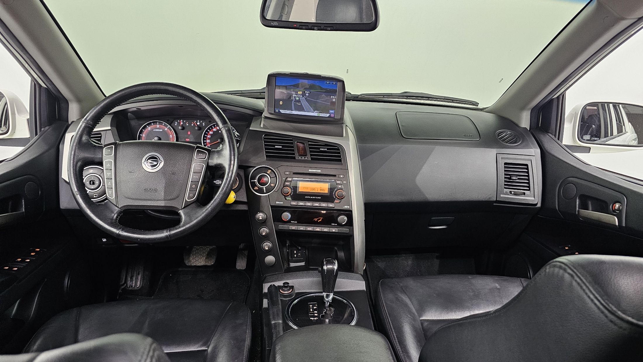 SSANGYONG KORANDO SPORTS 2013