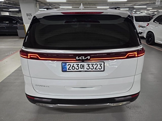 KIA CARNIVAL 2023