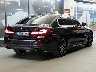 BMW 5-SERIES G30 2021