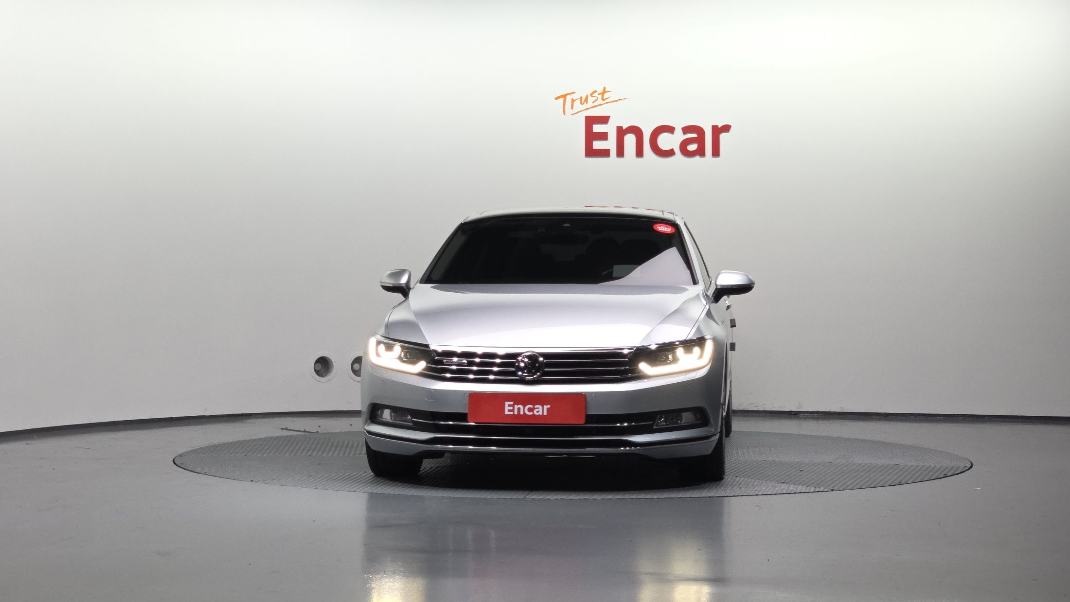 VOLKSWAGEN PASSAT GT B8 2018