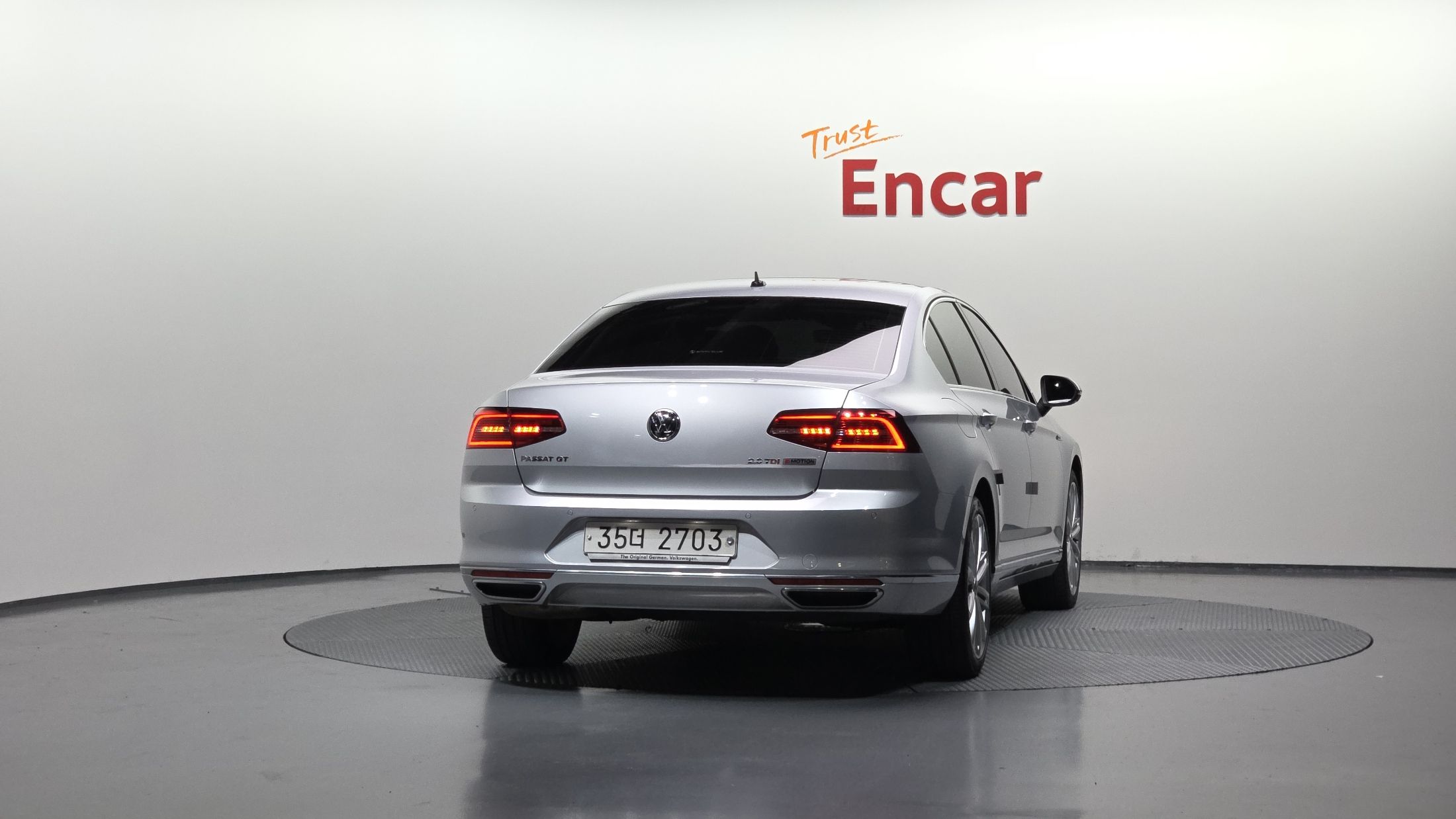 VOLKSWAGEN PASSAT GT B8 2018