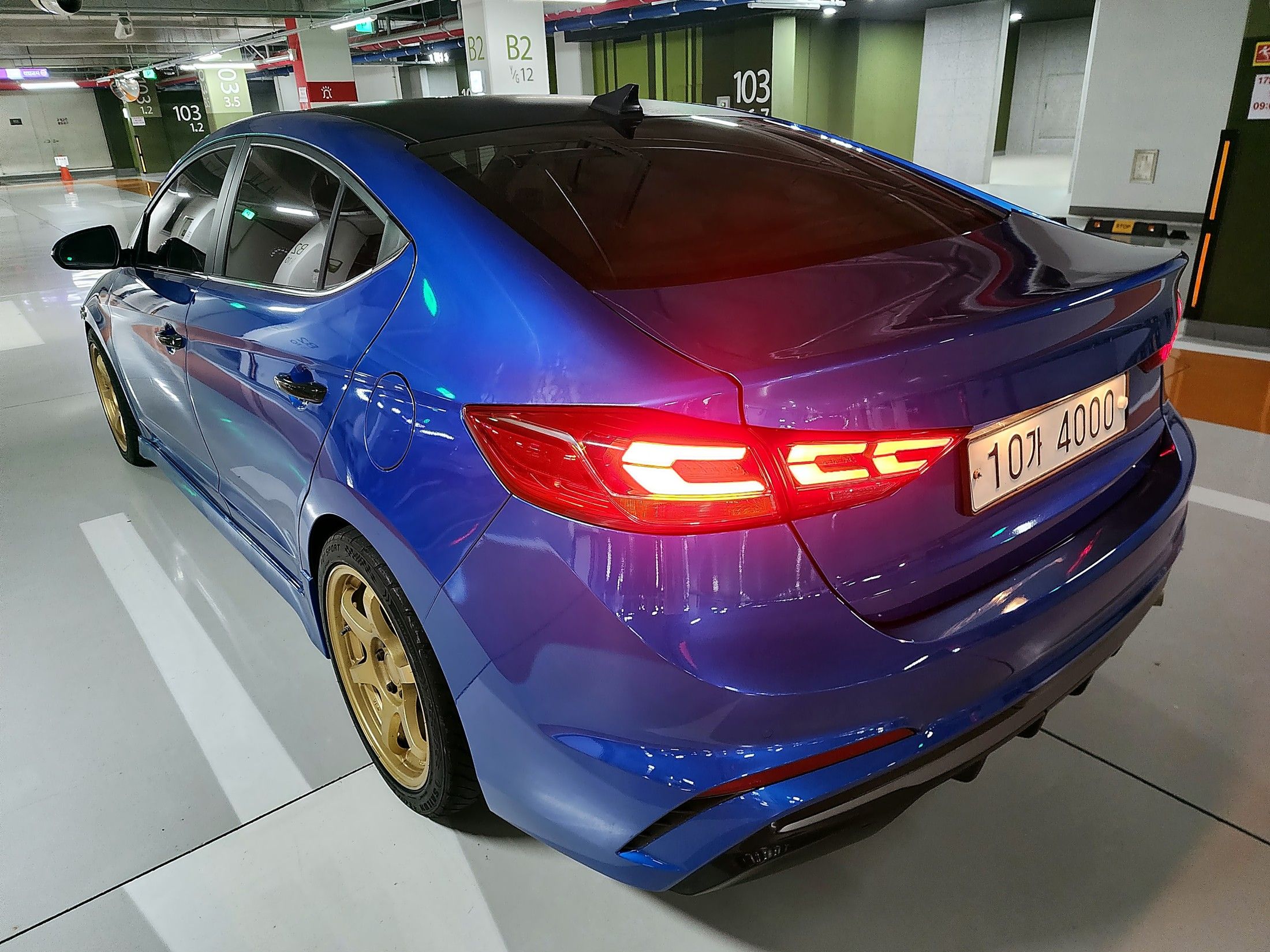 HYUNDAI AVANTE AD 2017