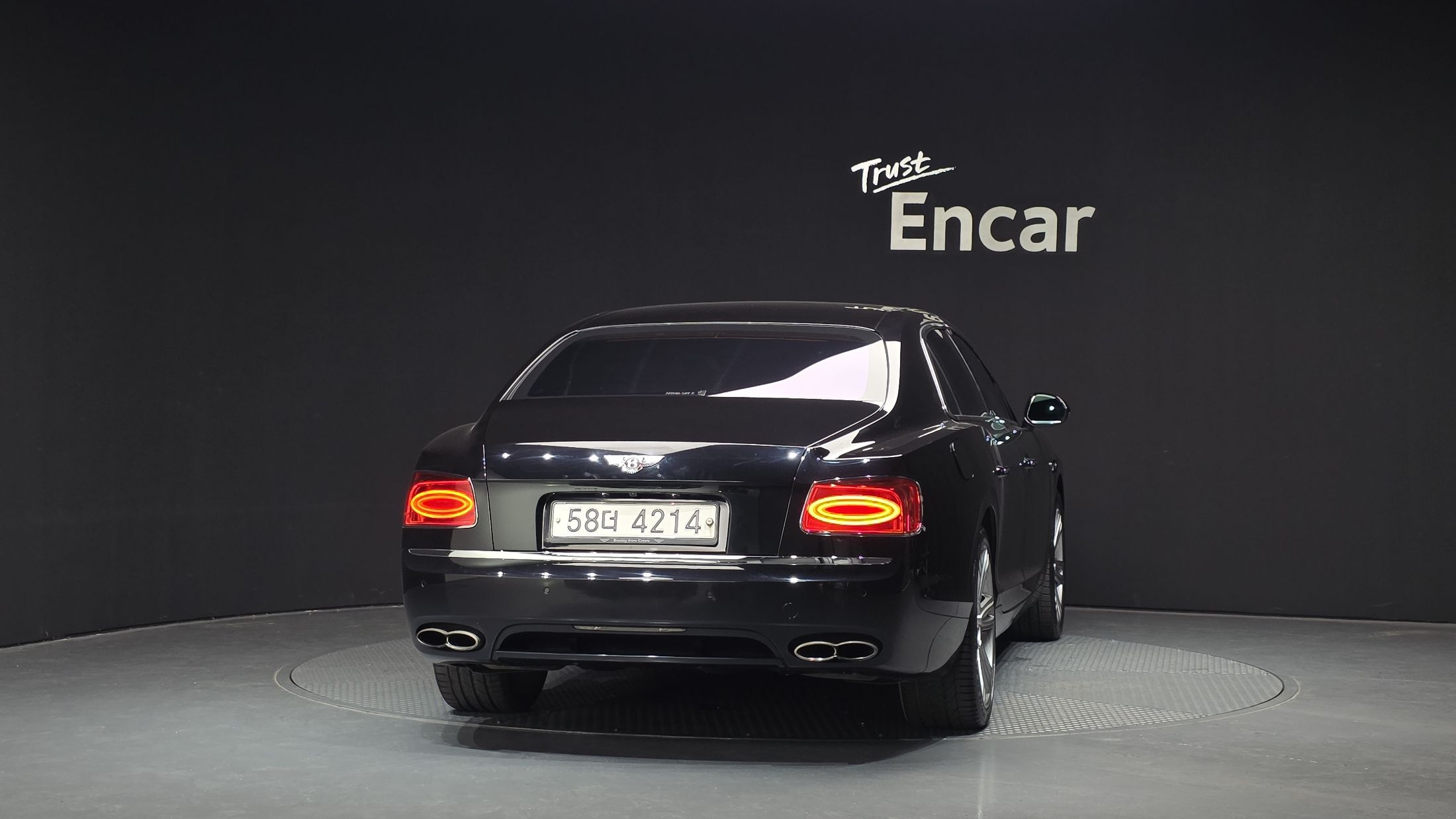 BENTLEY FLYING SPUR 2018