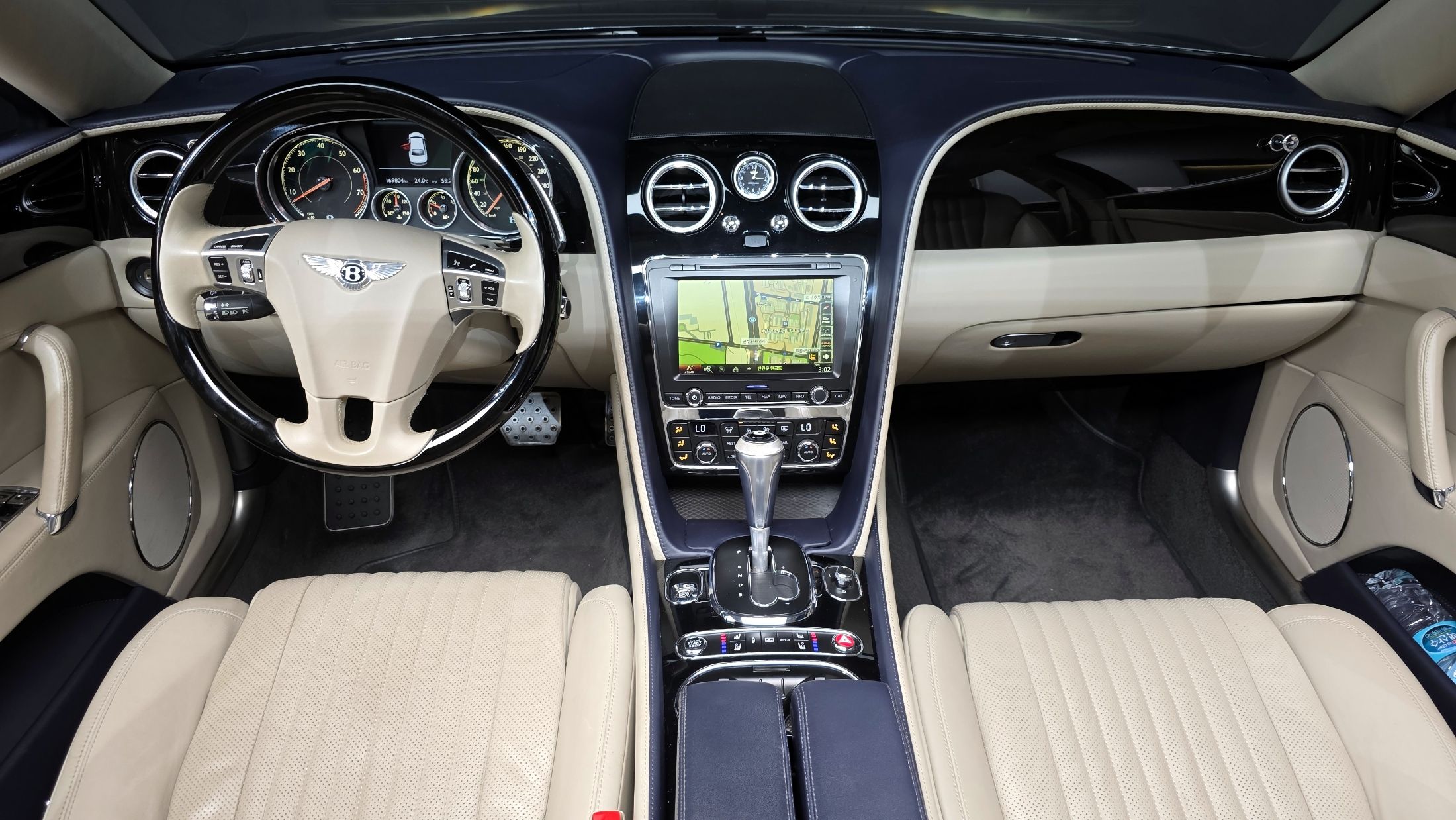 BENTLEY FLYING SPUR 2018