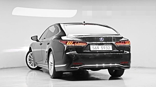 LEXUS LS500H 2018