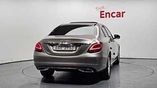 MERCEDES BENZ C-CLASS W205 2019