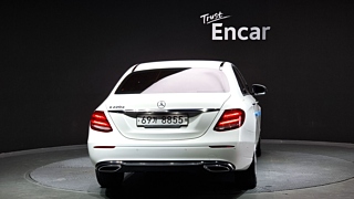 MERCEDES BENZ E-CLASS W213 2018