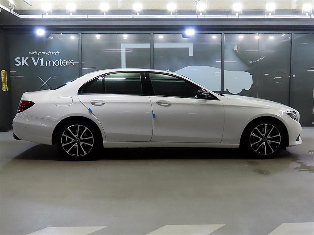 MERCEDES BENZ E-CLASS W213 2020