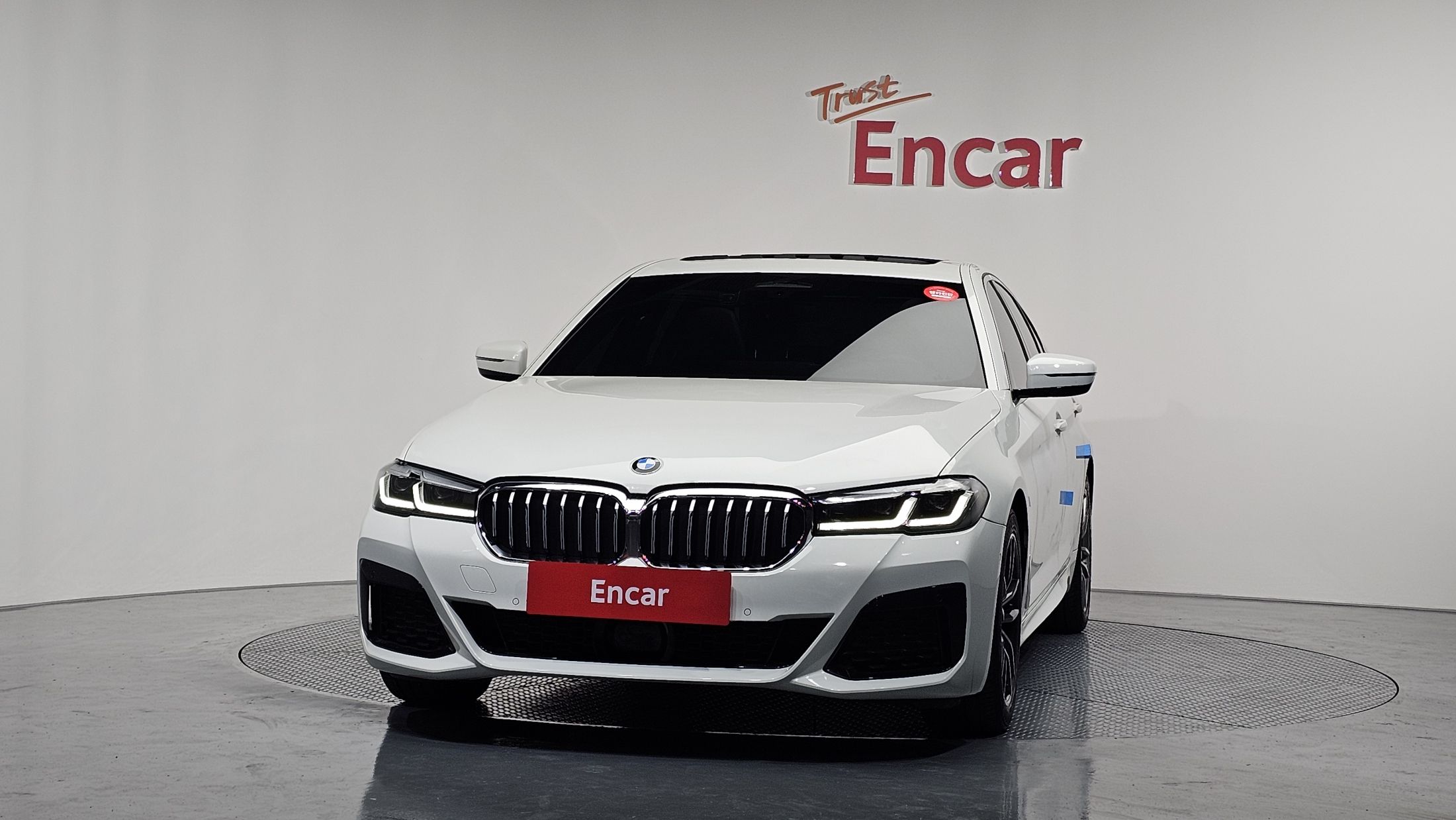 BMW 5-SERIES G30 2022