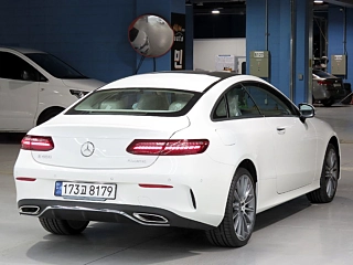 MERCEDES BENZ E-CLASS W213 2023
