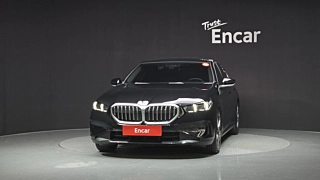 BMW 5-SERIES G60 2023