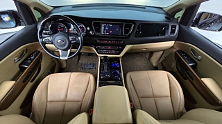 KIA CARNIVAL 2016
