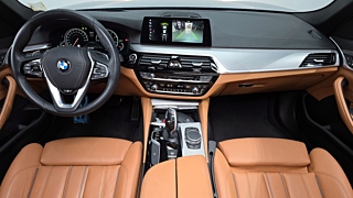 BMW 5-SERIES G30 2017