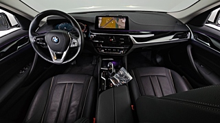 BMW 5-SERIES G30 2020