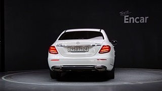 MERCEDES BENZ E-CLASS W213 2020