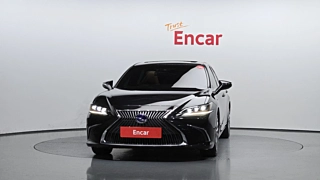 LEXUS ES300H 2020