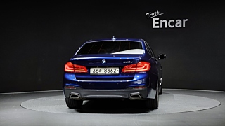 BMW 5-SERIES G30 2018