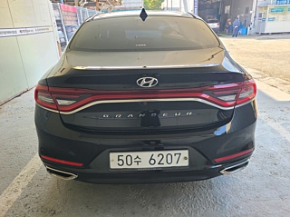 HYUNDAI GRANDEUR IG 2017