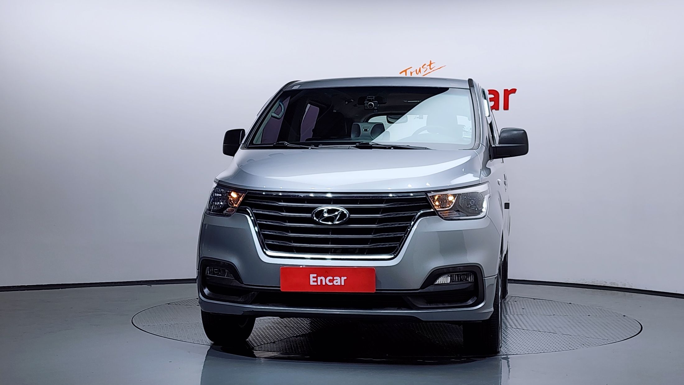 HYUNDAI STAREX GRAND 2018