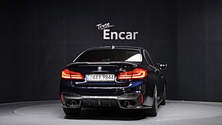 BMW 5-SERIES G30 2019