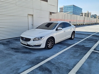 VOLVO S60 2014