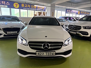 MERCEDES BENZ E-CLASS W213 2017