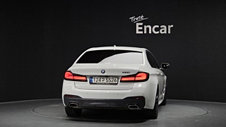 BMW 5-SERIES G30 2021