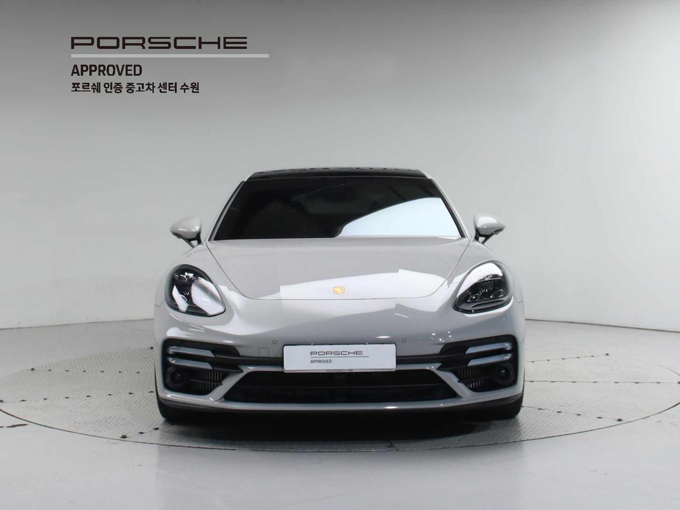 PORSCHE PANAMERA 971 2023