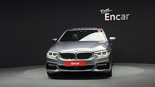 BMW 5-SERIES G30 2017