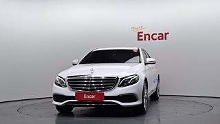 MERCEDES BENZ E-CLASS W213 2018