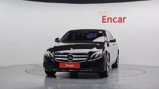 MERCEDES BENZ E-CLASS W213 2019