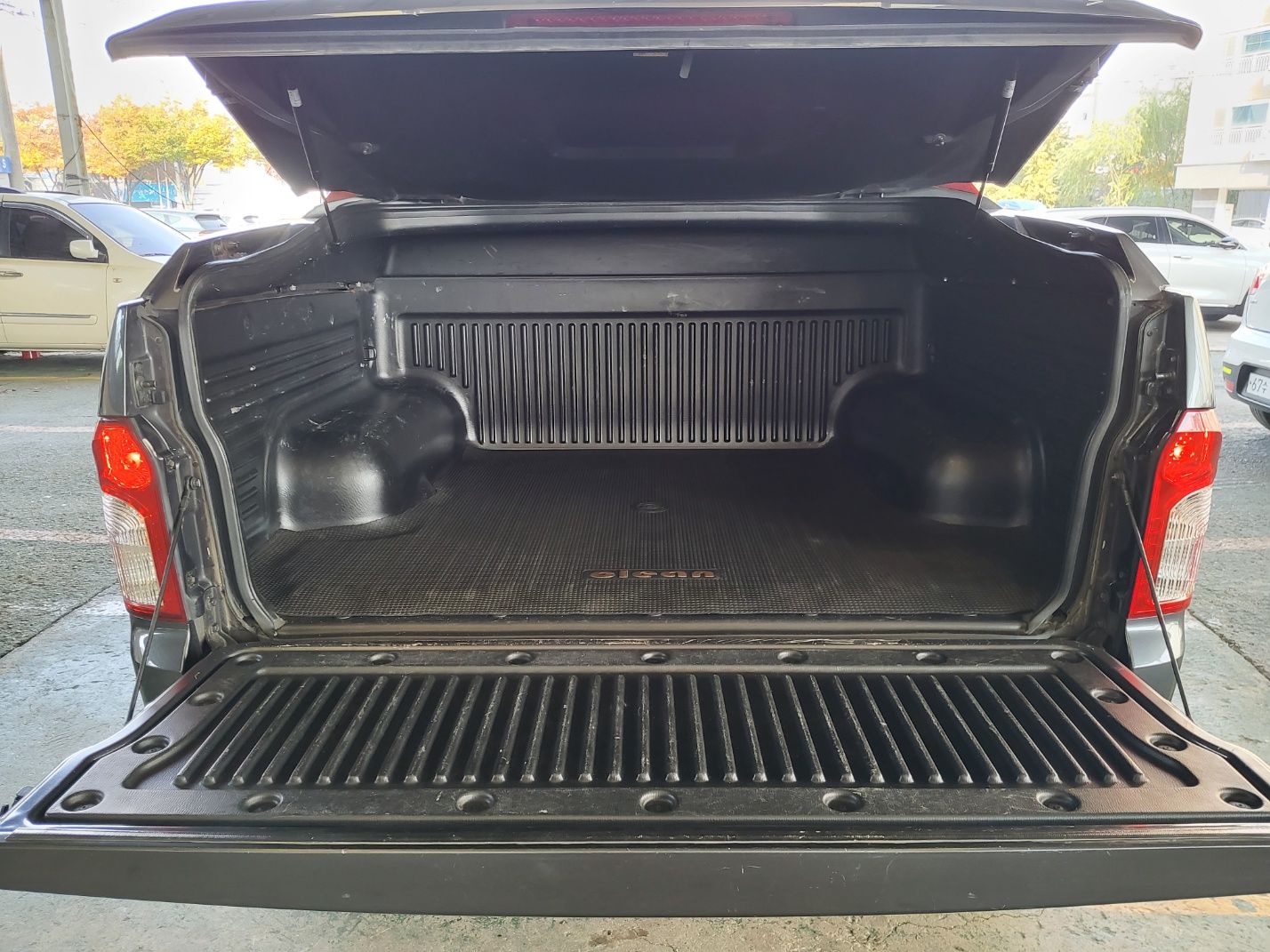 SSANGYONG KORANDO SPORTS 2013