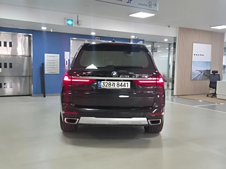 BMW X7 G07 2020