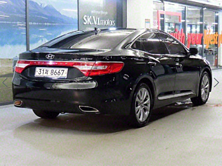 HYUNDAI GRANDEUR HG 2011