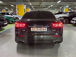 MASERATI GHIBLI 2020