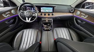 MERCEDES BENZ E-CLASS W213 2019