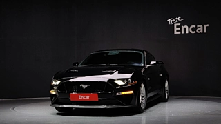 FORD MUSTANG 2020