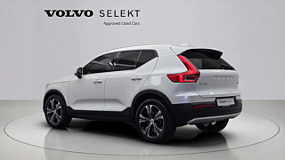 VOLVO XC40 2020