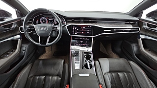 AUDI A7 4K 2020