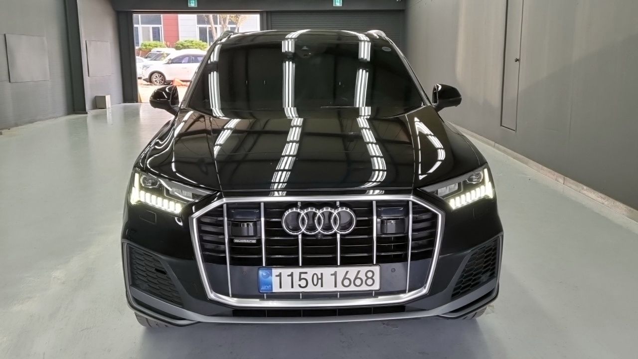AUDI Q7 4M 2020