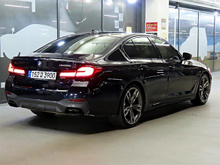 BMW 5-SERIES G30 2020
