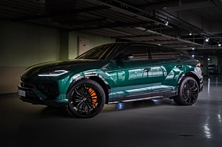 Заказать LAMBORGHINI URUS