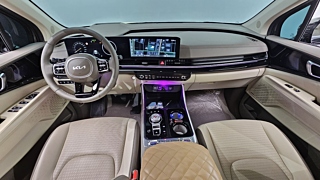 KIA CARNIVAL 2024