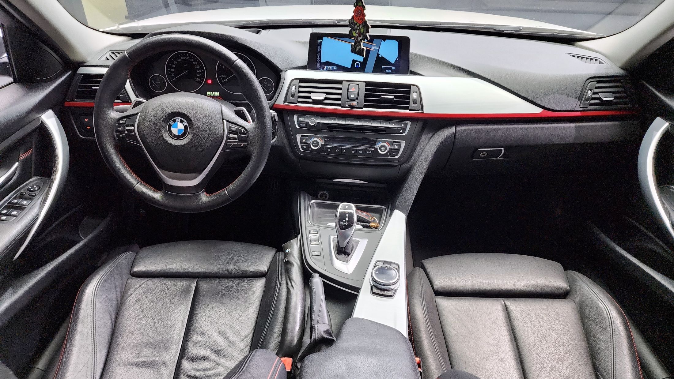 BMW 3-SERIES F30 2014