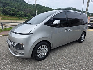 HYUNDAI STARIA 2021