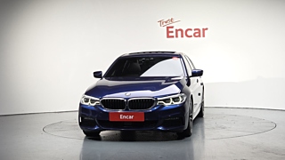 BMW 5-SERIES G30 2019