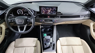 AUDI A4 B9 2023