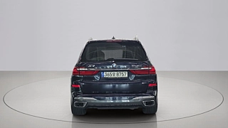 BMW X7 G07 2020